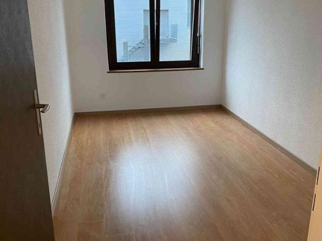 3.5 Zimmer, 93 m², EG