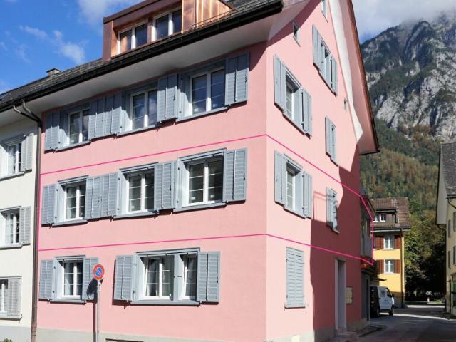 3.5 Zimmerwohnung an zentraler Lage in Glarus