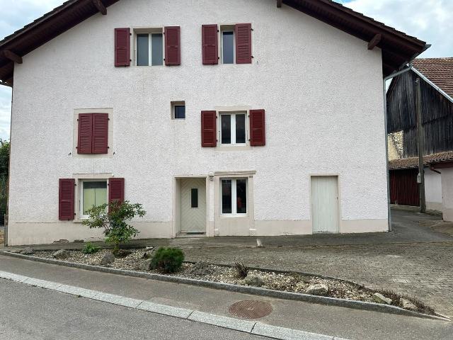 3.5 Zimmerwohnung im Erdgeschoss mit separatem Eingang