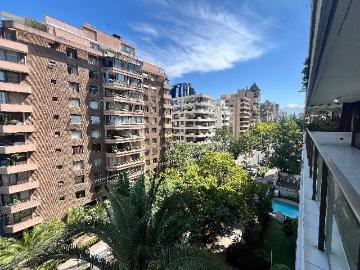$ 3.600.000 Departamento en Arriendo en Vitacura 3 dormitorios 3 baños / Kutt Property