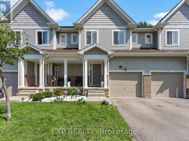 3 60 Canterbury Drive, St. Catharines, ON, L2P 3M8 townhouse for sale | Listing ID X13709 | Royal LePage