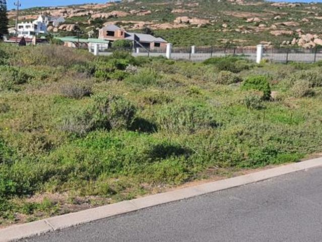 369 m² Land available in St Helena Views