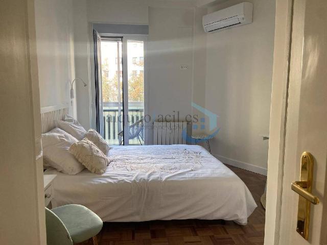 | 3.800 €, 109 m²