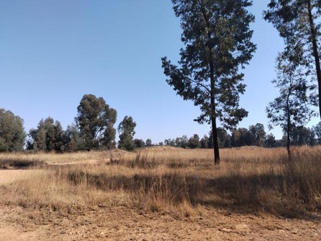 3.8 ha Land available in Valley Settlements AH