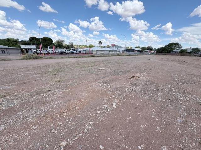 3 967 m² Land available in Upington Central