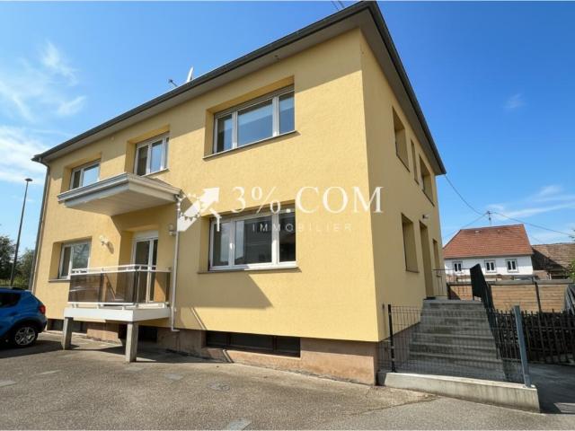 3%COM Grand F4 avec balcon cour et caves