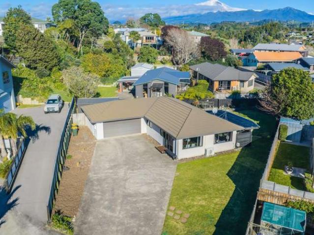 3A Marchant Place, Westown, New Plymouth