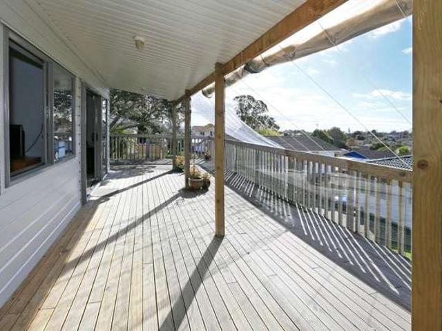 3A Osmond Court, Sunnyvale, Waitakere City