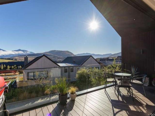 3B Glenelg Lane, Jacks Point, Queenstown