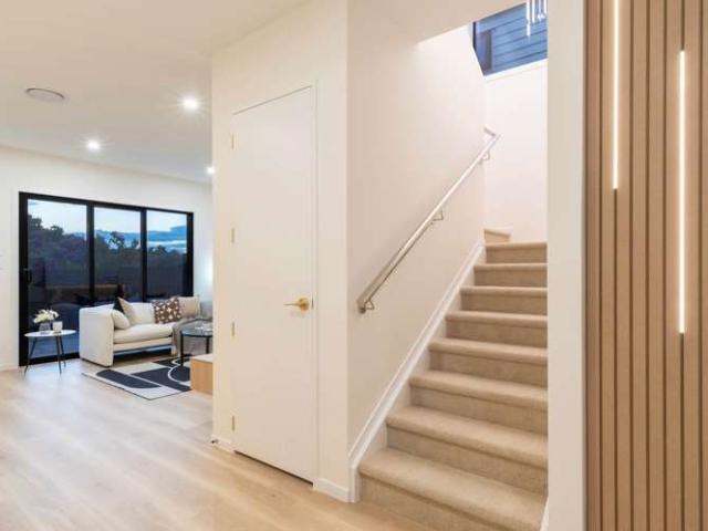 3B Kallista Place, Browns Bay, North Shore City