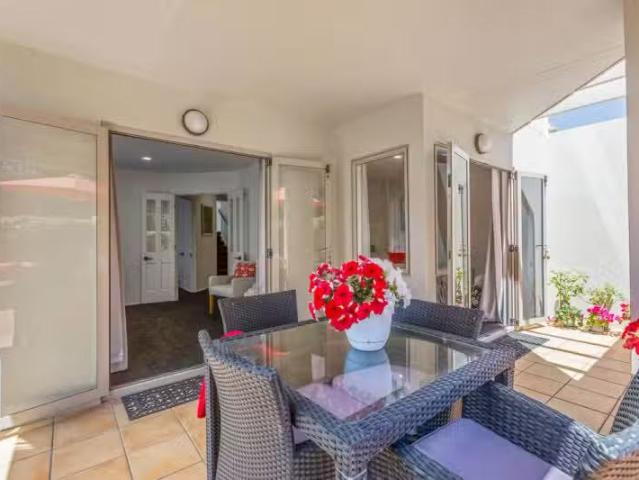 3B Kawaroa Close, New Plymouth Central, New Plymouth