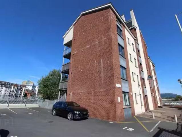 3b Pottinger's Quay