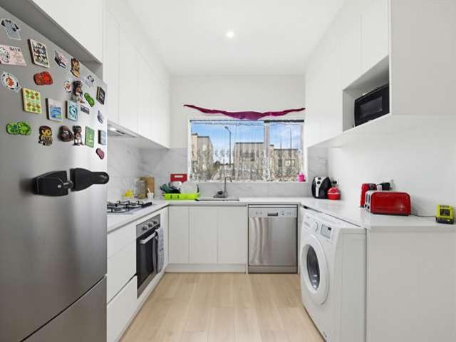 3B Putiputi Way, Papakura