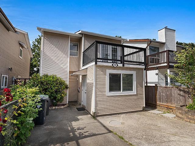 3bed/4bath 1,456sq.ft 2 Story Fully Renovated Home In Langley