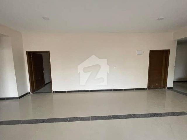3Bed D/ Apartment For Sale Askari 5 Malir Cantt