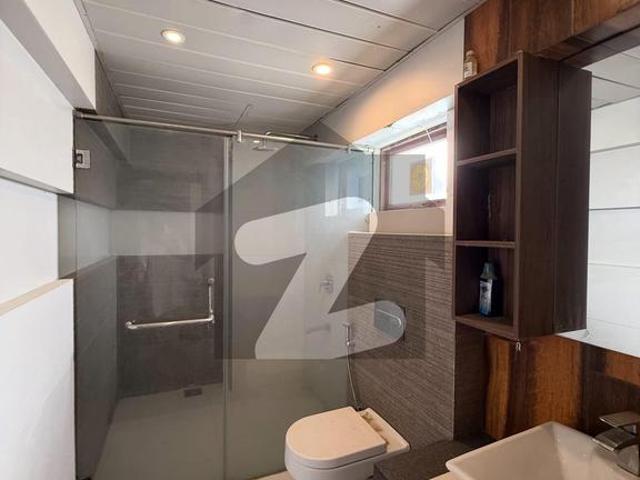 3Bed DD Furnished Flat for Rent Shaheed Millat Road