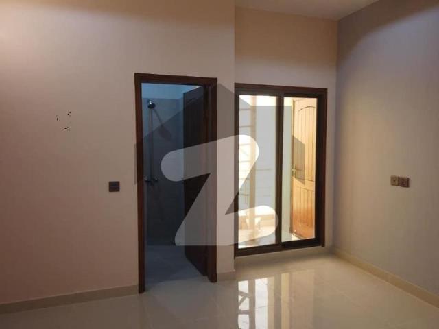 3Bed DDL 125 Sq Yd Villa FOR SALE At Precicnt 10B All Amenities Nearby Heighted Location Investor Rates Bahria Town Precinct 10 B