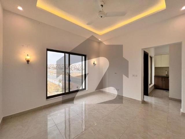 3Bed DDL 125sq yd Villa FOR SALE at ALI BLOCK All amenities nearby including MOSQUE, General Store & Parks Bahria Town Ali Block