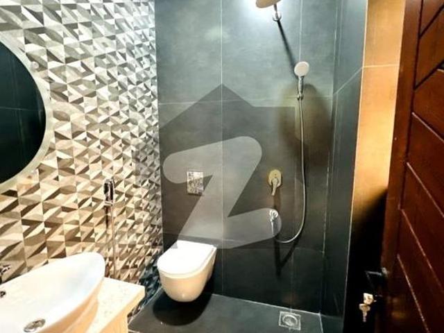3Bed DDL 125sq yd Villa FOR SALE at ALI BLOCK All amenities nearby including MOSQUE, General Store & Parks Bahria Town Ali Block
