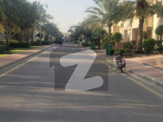 3Bed DDL 152sq yd Villa FOR SALE at Precicnt 11A All Amenities Nearby Heighted Location Investor Rates Bahria Town Precinct 11 A