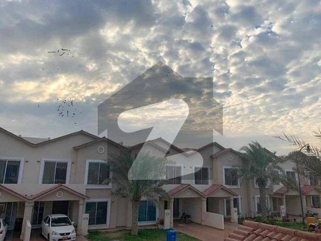 3Bed DDL 152sq yd Villa FOR SALE at Precicnt 11B All Amenities Nearby Heighted Location Investor Rates