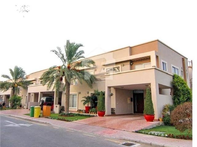 3Bed DDL 200sq YARd Villa FOR SALE. Top Heighted Location Near. Murree Point BTK Hill View
