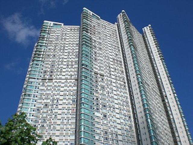 3Bedroom 28 Tai On Street, Sai Wan Ho, Hong Kong