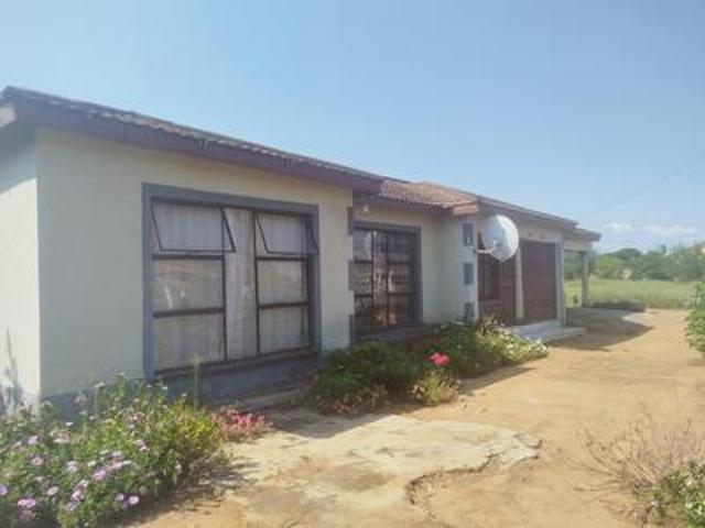 3bedrooms house on available at at m.