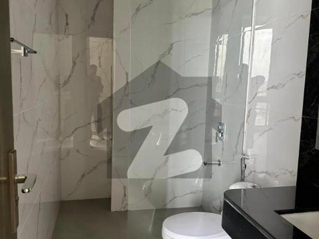 3BHK + Maid ROOM | Luxury Apartment with Panoramic Views | With Maintenance AJ Towers