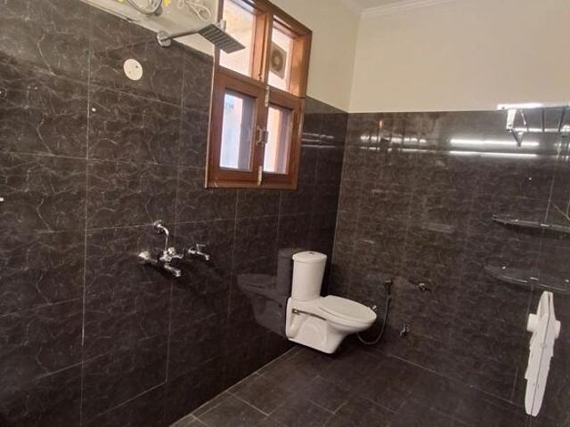 3bhk Unfurnished 4 Bedroom 2500 Sq. Ft. Builder Floor in Sector 62 Chandigarh Listing ID: #10207