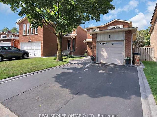 3br 2wr Detached In Mississauga Near Winston Churchill& Aquitain