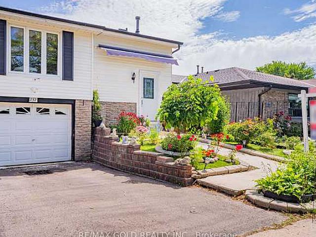 3br 2wr Semi detach. In Brampton Near Queen/hansen