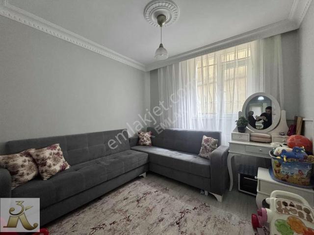 3k Emlak'tan Satılık Yunus Emre Mah. 2+1 Masrafsız Bahçe Katı