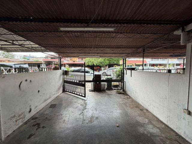 3KM Shopping Mall TAMAN SRI PUTRA BAKAR ARANG Double Storey Terrace