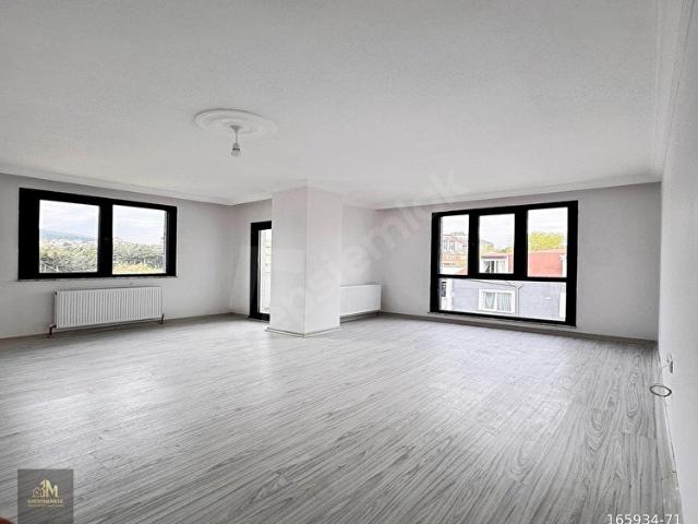 3M Yapı'dan 90 m2 Ebeveyn Banyolu 2+1 Kullanışlı Daire