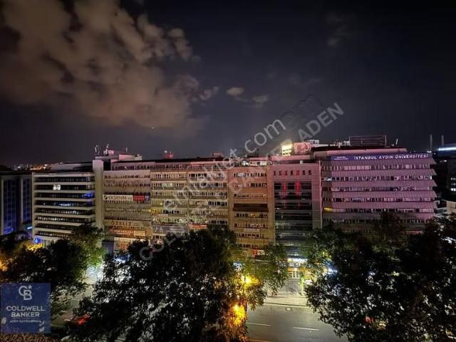3m Ciro/panoramik Manzara Teraslı Cafe/kızılay Avm/metro Yanı