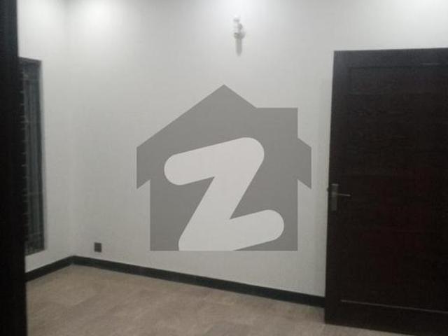 3Marla Like Brand New House with Gas and Car parking on Main Road for rent in KB colony Khuda Buksh Colony
