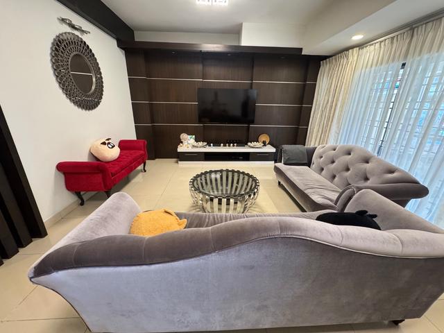 3sty JALAN SRI MAWAR Bandar Utama Kayu Ara GATED GUARDED