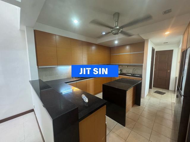 3Sty Terrace Jelutong Partial Furnish Renovated Free School
