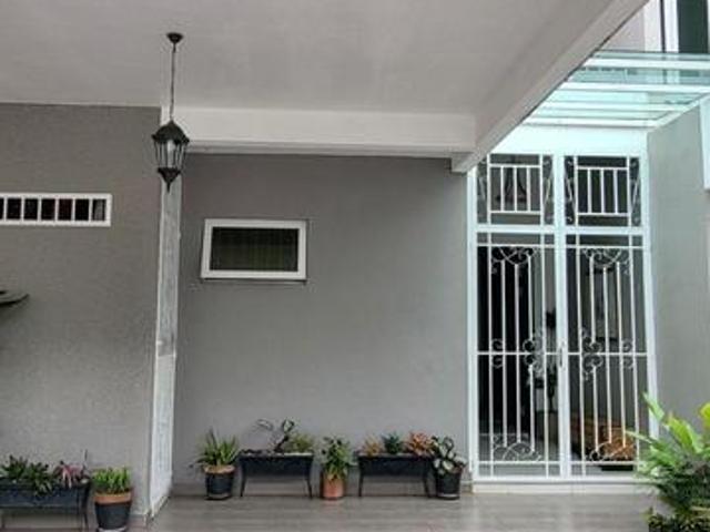 3storey Terraced House Tiara South memenyih Below Market Freehold