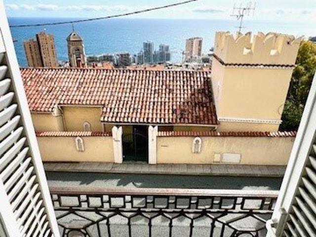 3P 64 M² TERRASSES VUE MER + DEPENDANCES
