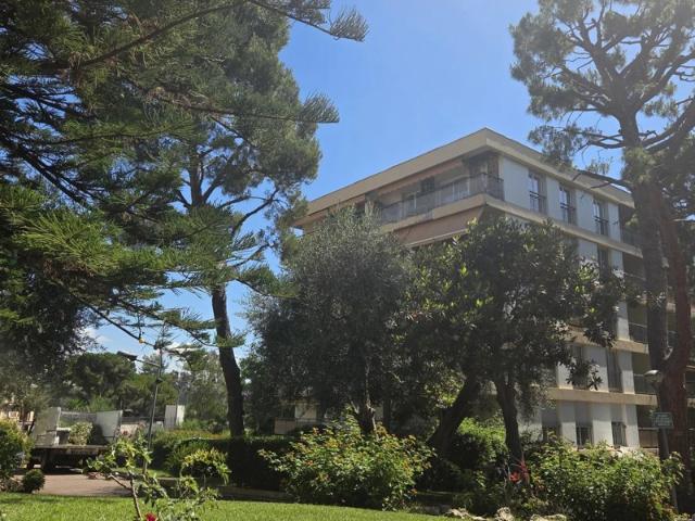 3 pièces Napoléon III Nice