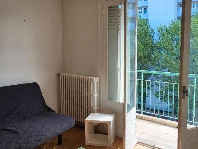3P meublé 27m² location mi juin à début septembre