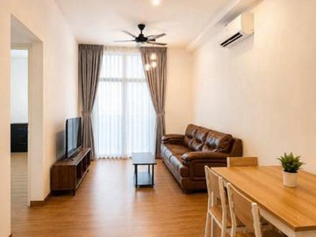 3PARKING Lakefront Homes Cyberjaya AIRCOND X3