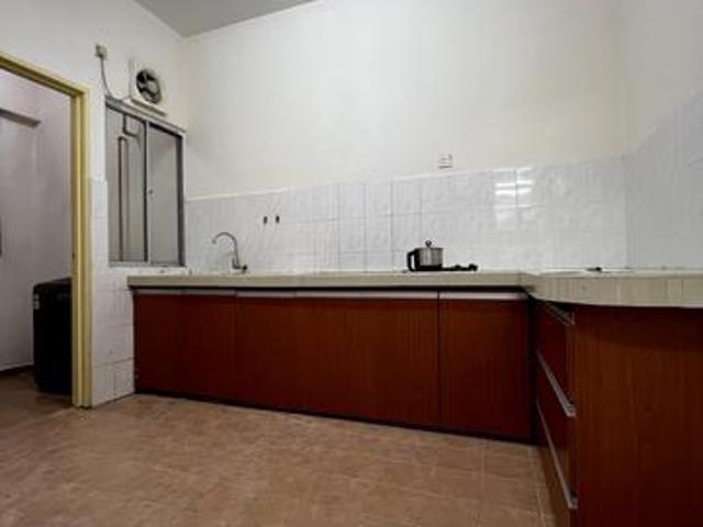 3ParkingsCorner Wangsa Metroview Condo KLCC VIEWFHOLD LRT WMaju 2