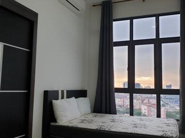 3R2B Fully Furnished Unit With Movein Condition