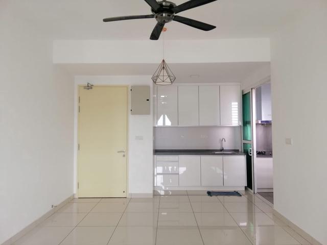 3R2B Impiria Condo Partial furnish 1065sf Link Aeon Bukit Tinggi Klang