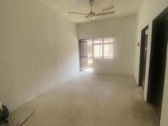 3rd Floor Alpha Arena Putra Perdana Puchong for Sale