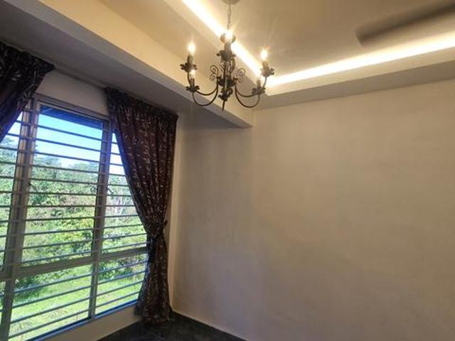 3rd floor Apartment Kekwa Renovated 10min Toll Perodua