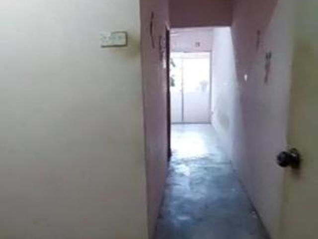 3rd Floor FLAT TAMAN SG BAKAP PERMAI in Sg Jawi For SALE